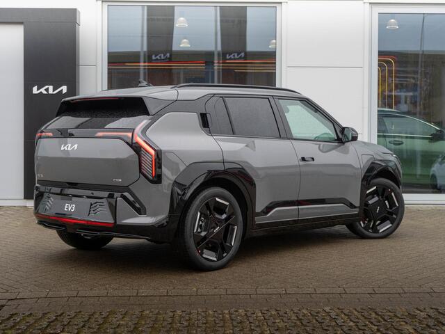 KIA EV3 GT-Line 81.4 kWh | OP VOORRAAD SNEL RIJDEN | Schuif kantel dak | Navigatie | Stoel en stuur verwarming |