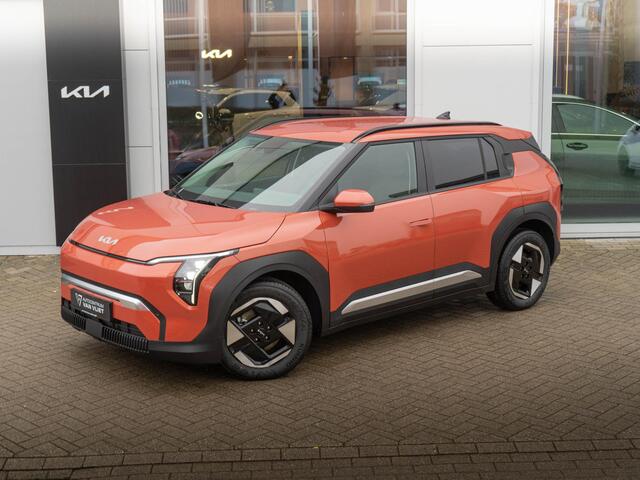 KIA EV3 Plus 81.4 kWh | Navigatie | Stoel en stuurverwarming | PDC voor en achter |