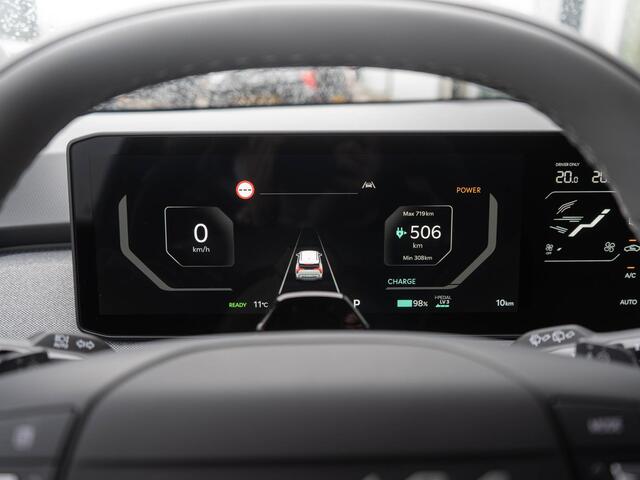 KIA EV3 Plus 81.4 kWh | Navigatie | Stoel en stuurverwarming | PDC voor en achter |