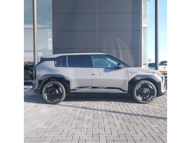 KIA EV3 GT-Line 81.4 kWh | DEMO | Schuif/kanteldak | Panoramisch schuifkanteldak | Stoelverwarming | Harman Kardon | Afneembare trekhaak |