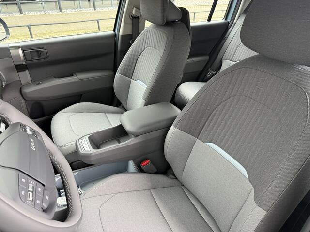 KIA EV3 Air 58.3 kWh Nieuw uit voorraad leverbaar tot 10jr.Garantie