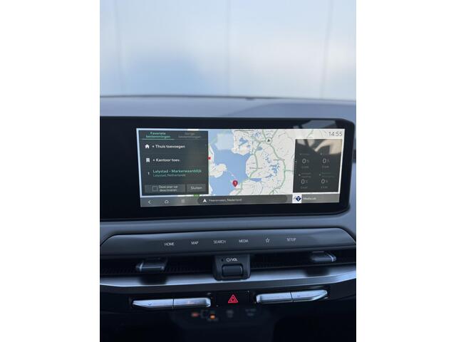 KIA EV3 Air 58.3 kWh | 19 inch | Parkeersensoren Voor + Achter | Camera | Adaptive Cruise | Keyless | DAB+ | Apple Carplay/ Android Auto