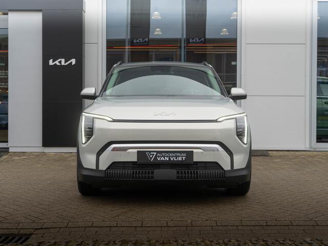 KIA EV3 Plus 58.3 kWh | Op VOOORRAAD DIRECT LEVERBAAR | Stoel en stuurverwarming | Dodehoek assistentie |