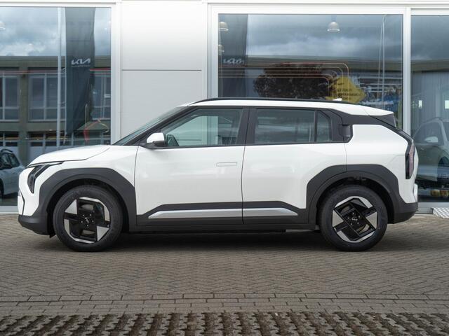 KIA EV3 Plus 81.4 kWh | Op VOOORRAAD DIRECT LEVERBAAR | Stoel en stuurverwarming | Dodehoek assistentie |