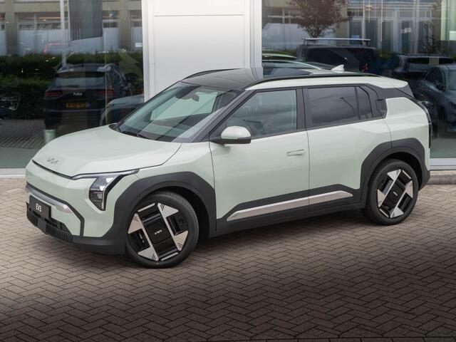 KIA EV3 Plus Advanced 81.4 kWh | OP VOORRAAD | Schuifkanteldak | Harman en kardon | Dode hoek assistentie |
