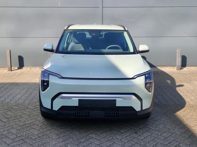 KIA EV3 Air 58.3kWh Elektromotor 150kW | Demo | Camera | Keyless | Adaptive Cruise | Navigatie