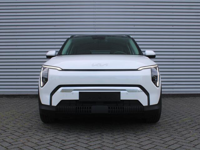 KIA EV3 Plus Advanced 81.4 kWh | Nieuw | Direct leverbaar | Actieradius tot 563 km (WLTP) |