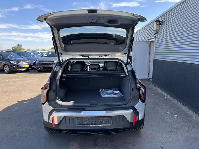 KIA EV3 Plus Advanced 81.4 kWh ACTIE! EXCLUSIEF BIJ KOOIJMAN TIEL! DIRECT LEVERBAAR! Meerdere kleuren snel leverbaar. RUIM ¤4800,- VOORDEEL! TEL.: 0344-611400