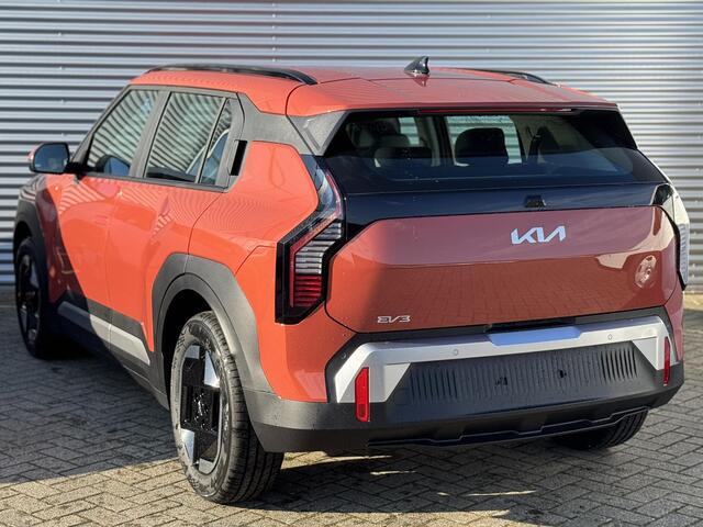 KIA EV3 Air 58.3 kWh VOORRAAD ACTIE | Snel leverbaar | Stoel/Stuurverwarming | Navigatie | Dodehoekdetectie | Led Koplampen |