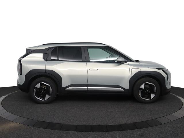 KIA EV3 Plus 58.3 kWh - Voorstoelen & stuurwiel verwarmd - Apple Carplay/Android Auto - Direct leverbaar!