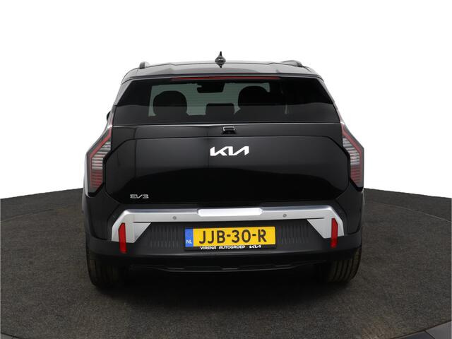 KIA EV3 Plus Advanced 81.4 kWh - Demo - Prijs incl. Inruilpremie - Schuif-/kanteldak - Stoel-/stuurverwarming - Blind Spot - Navigatie - Fabrieksgarantie tot 2032