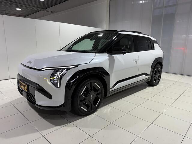 KIA EV3 GT-PlusLine 81.4 kWh Auto vol luxe! Schuif-/kanteldak, trekhaak, V2L, 360° camera, stoelverwarming, navigatie, Apple CarPlay/Android Auto, NL-auto,