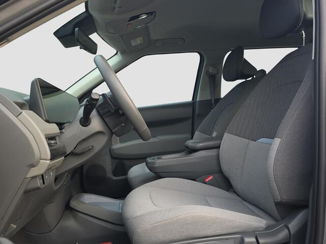 KIA EV3 Air 81.4 kWh | Demo | Adapt. Cruise | Lane-Assist | Climate Control | Long Range | Achteruitrijcamera | Sensoren Voor- En Achter |