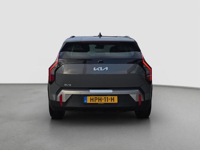 KIA EV3 Air 81.4 kWh | Demo | Adapt. Cruise | Lane-Assist | Climate Control | Long Range | Achteruitrijcamera | Sensoren Voor- En Achter |