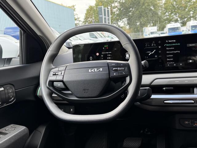 KIA EV4 Air 58.3 kWh | Snel leverbaar | Stoelverwarming | Camera | Navigatie | Parkeersensoren | Apple carplay