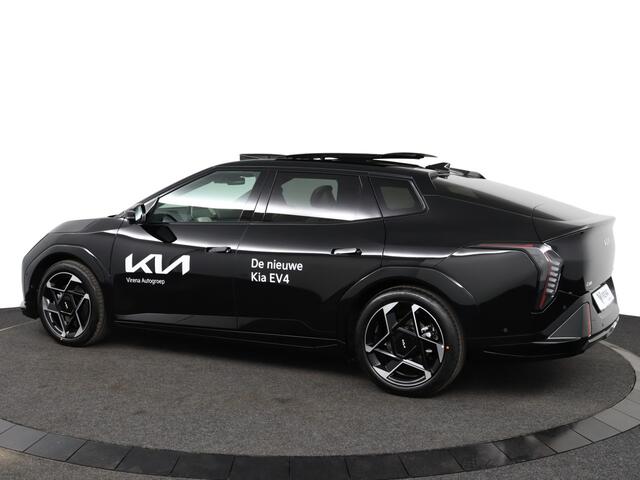 KIA EV4 Fastback GT-PlusLine 81.4 kWh Prijs incl. Inruilpremie - Stoelverwarming/ventilatie - Glazen Schuif-/kanteldak - Elektrisch verstelbare voorstoelen - Dodehoekcamera - Head-up display - Fabrieksgarantie tot 09-2032