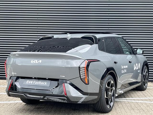 KIA EV4 Fastback GT-PlusLine 81.4 kWh DEMO | Trekhaak | Stoelventilatie | Panoramisch schuifkanteldak | Stoel ventilatie | 360 graden camera | Beschikbaar vanaf 02-2026 |