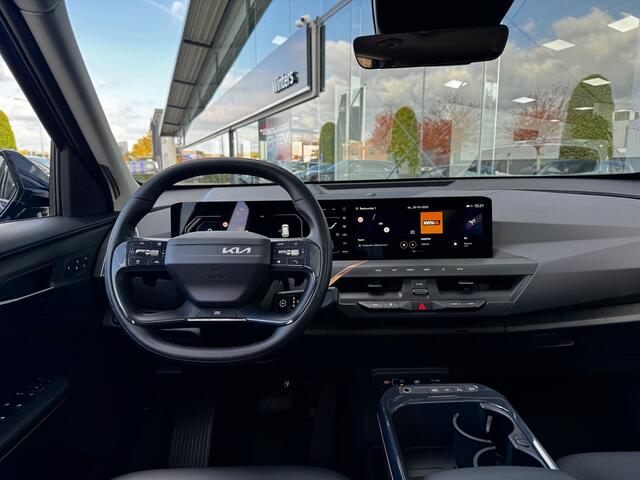 KIA EV5 Plus 81.4 kWh | Nú met gratis metallic lak en inruilvoordeel van ruim ¤ 2.500,- |