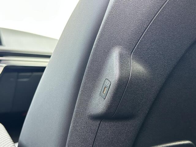 KIA EV6 Plus Advanced 77.4 kWh | Automaat | Camera | Navi | Stoelverwarming / Verkoeling | Meridian Speakers |