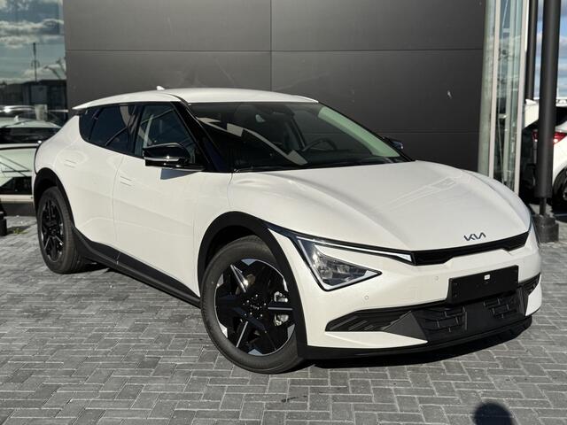 KIA EV6 Light Edition 63 kWh Lease vanaf ¤599,- p/m! | VOORRAAD ACTIE | Camera | Keyless | Stoelverwarming