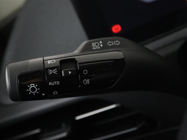 KIA EV6 Light Edition 63 kWh NU UIT VOORRAAD LEVERBAAR | Vehicle-to-load | Adaptive Cruise Control |