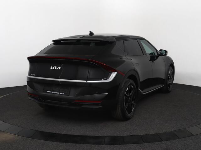 KIA EV6 Air 84 kWh ¤ 2.000 Inruilpremie - Voorstoelen verwarmd - Parkeerhulp voor & achter - Apple Carplay/Android Auto Direct Leverbaar!