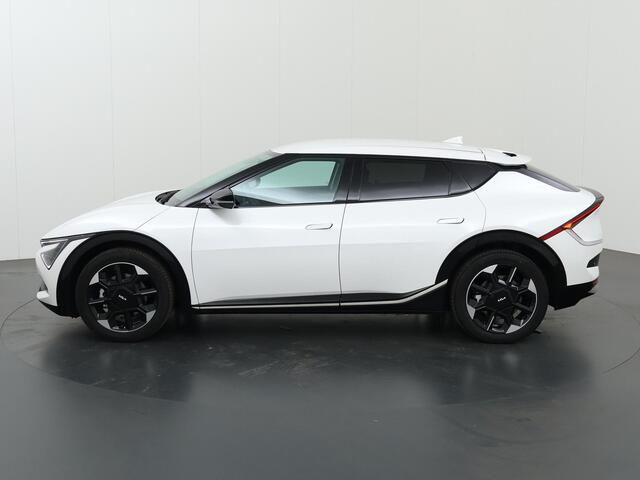 KIA EV6 Edition Advanced 84 kWh | Stoelverwarming | Afneembare trekhaak | Stoelventilatie | Matrix koplampen | Keyless |