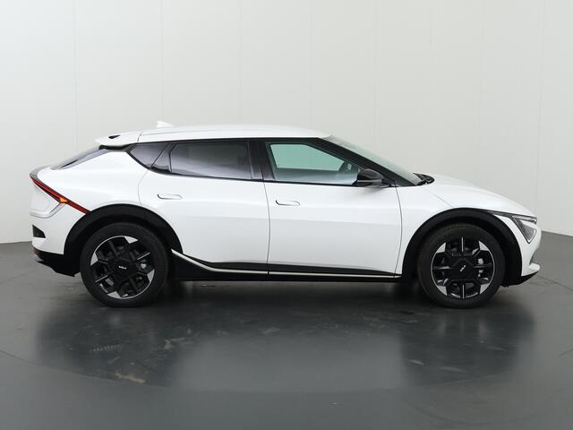 KIA EV6 Edition Advanced 84 kWh | Stoelverwarming | Afneembare trekhaak | Stoelventilatie | Matrix koplampen | Keyless |