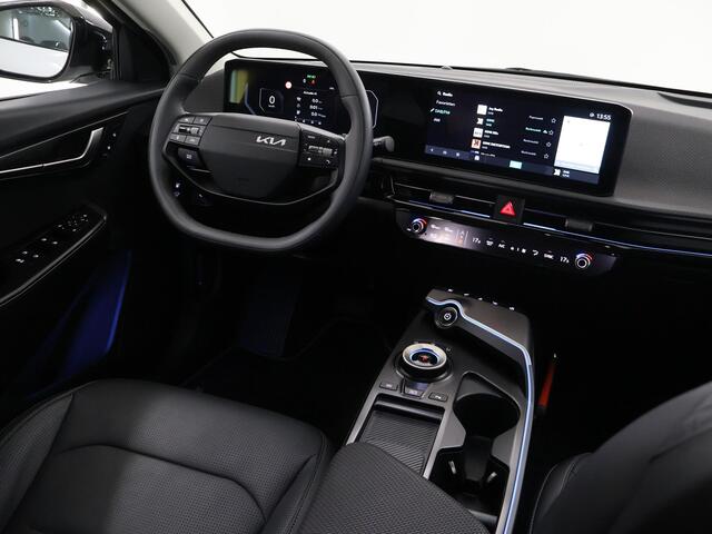 KIA EV6 Edition Advanced 84 kWh | Stoelverwarming | Afneembare trekhaak | Stoelventilatie | Matrix koplampen | Keyless |