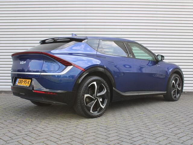 KIA EV6 Edition Advanced 77.4 kWh | Stuur-/stoelverwarming | BTW | Camera | Cruise adapt. | Elektr. achterklep + stoelbediening | 20" LM |