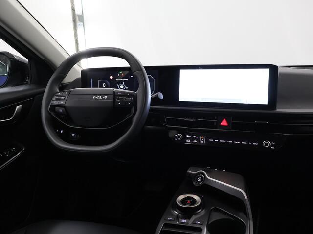 KIA EV6 Light Edition 63.0kWh Elektromotor 125kW (A) | Stoel/Stuurwielverwarming | Navigatie | Climate Control | Parkeercamera |