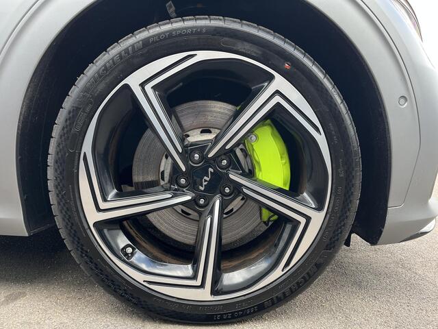 KIA EV6 GT AWD 77.4 kWh Unieke auto! Slechts 500KM! 585 PK!
