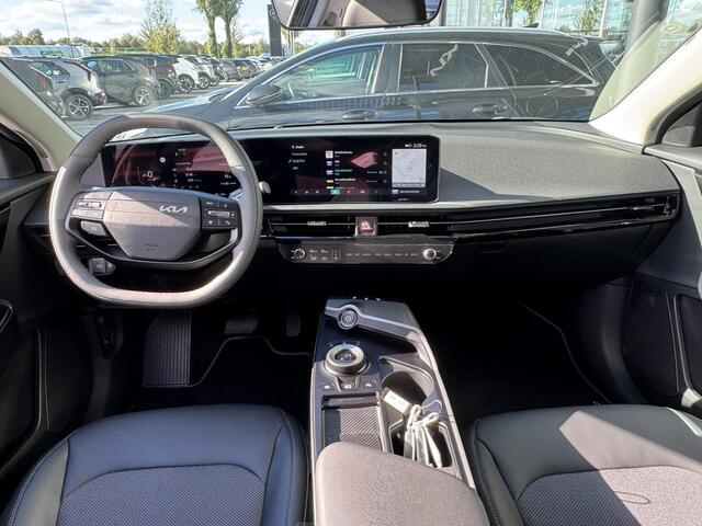 KIA EV6 Light Edition 63 kWh | Demo | Lease vanaf ¤599,- p/m! | Camera | Keyless | Stoelverwarming
