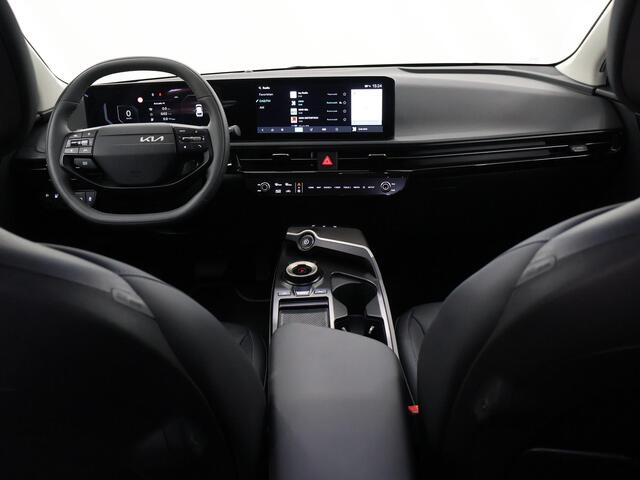 KIA EV6 Light Edition 63 kWh | Parkeercamera | Keyless Entry | Stoelverwarming | Apple Carplay | Android Auto |