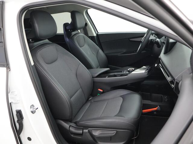 KIA EV6 Light Edition 63 kWh | Parkeercamera | Keyless Entry | Stoelverwarming | Apple Carplay | Android Auto |