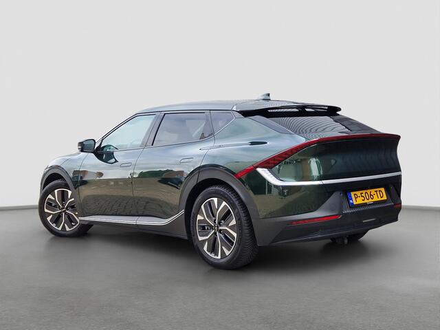 KIA EV6 Air 58 kWh | Prijs incl. vooraftrek 2000.- inruilpremie | Stoelverwarming | Camera | Navigatie | 19" Velgen | H-Leder | Clima | PDC | Cruise | LED |