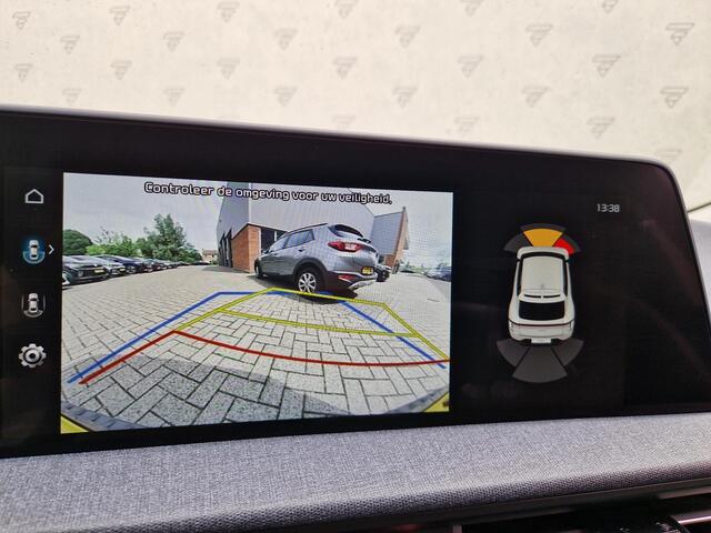 KIA EV6 Air 58 kWh | Prijs incl. vooraftrek 2000.- inruilpremie | Stoelverwarming | Camera | Navigatie | 19" Velgen | H-Leder | Clima | PDC | Cruise | LED |