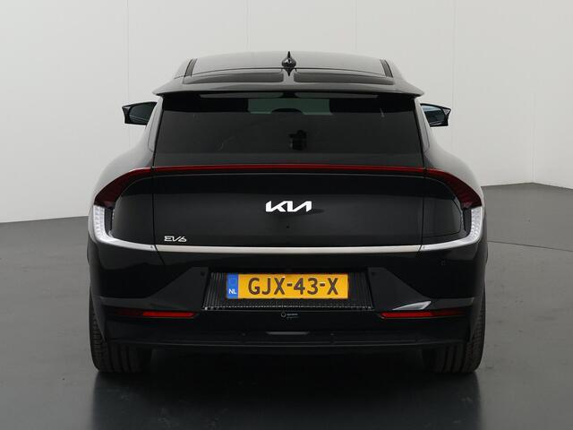 KIA EV6 Edition Advanced 77.4 kWh | 20 Inch lichtmetalen velgen | Lederen Bekleding | Stoel/Stuurwielverwarming | Elekt. Stoelverstelling met geheugen |