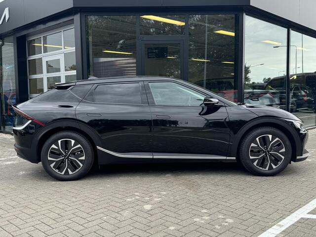 KIA EV6 Light Edition 58 kWh | Snel Leverbaar!!! | Stoelverwarming | Adaptieve Cruise Control | Keyless Go |