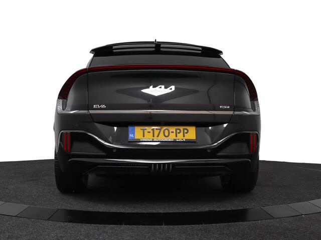 KIA EV6 GT AWD 77.4 kWh - 585PK - Sportstoelen - Head Up Display - 21'' Lichtmetalen velgen - Stoel-/Stuurverwarming -Suede Bekleding - Fabrieksgarantie tot 08-2030!