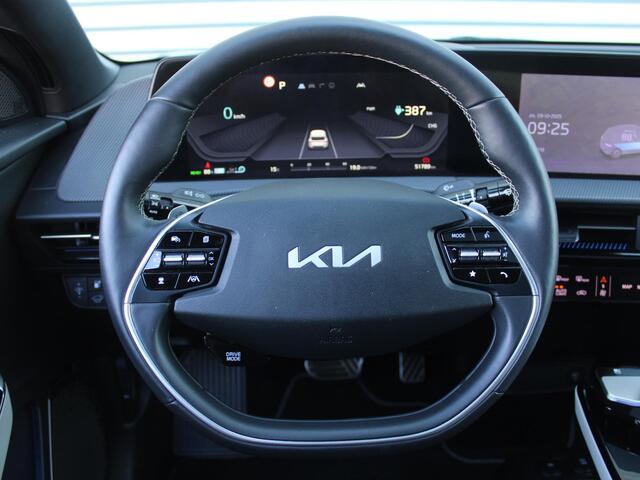 KIA EV6 GT-Line 77.4 kWh | Trekhaak | Stuur-/stoelverwarming + ventilatie | Camera rondom | Pano | Elek. stoelverstelling + achterklep | 19" LM | HUD |
