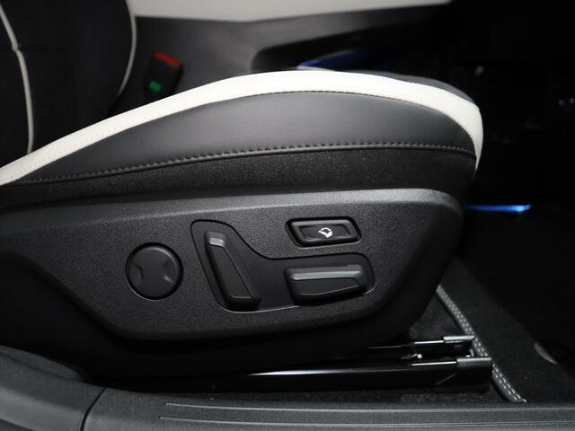 KIA EV6 GT-Line pano 84.0kWh Elektromotor 168kW (A) GT-Line 84 kWh Kia EV6 GT-Line pano 84.0kWh Elektromotor 168kW (A)