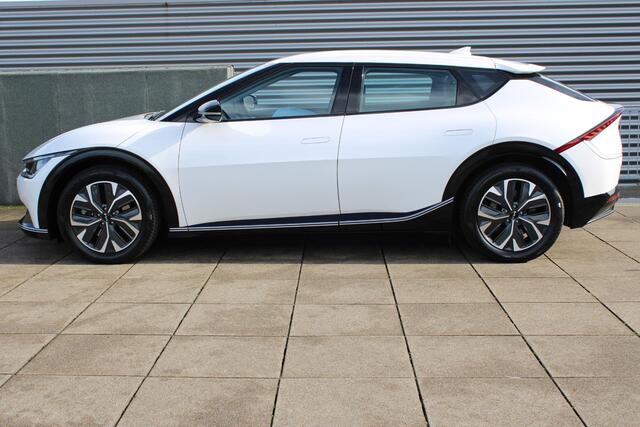 KIA EV6 Plus AWD 77.4 kWh Leder / Navigatie / Camera / 4 WD
