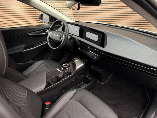 KIA EV6 Light Edition 58 kWh Navi / Clima / Camera / Adapt. Cruise / Winterpakket