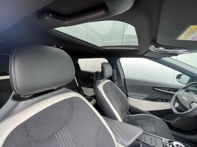 KIA EV6 GT-Line 77.4 kWh Navigatie, Schuifdak, LED, 19"Lm, Adaptive Cruise Control, Stoel/Stuurverwarming