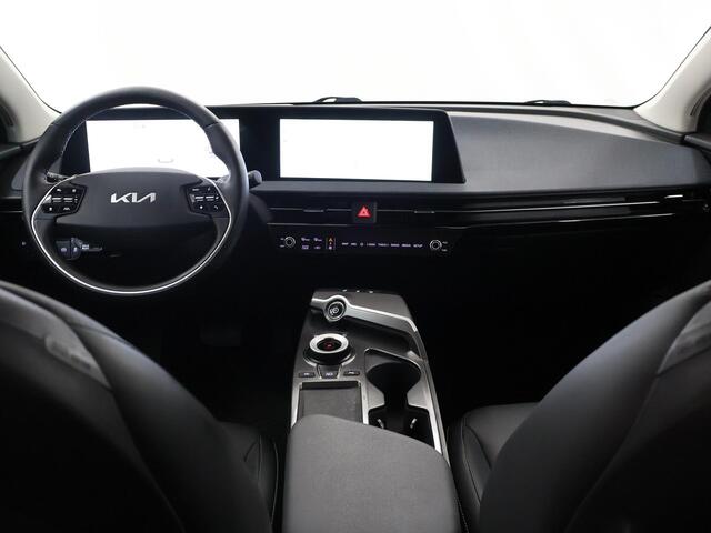 KIA EV6 Air 58 kWh | Trekhaak | Navigatie | Parkeercamera | Stoelverwarming | Keyless Go |