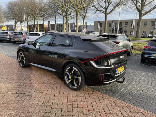 KIA EV6 GT AWD 77.4 kWh | Panoramadak | SOH 100% | 21" | Trekhaak |