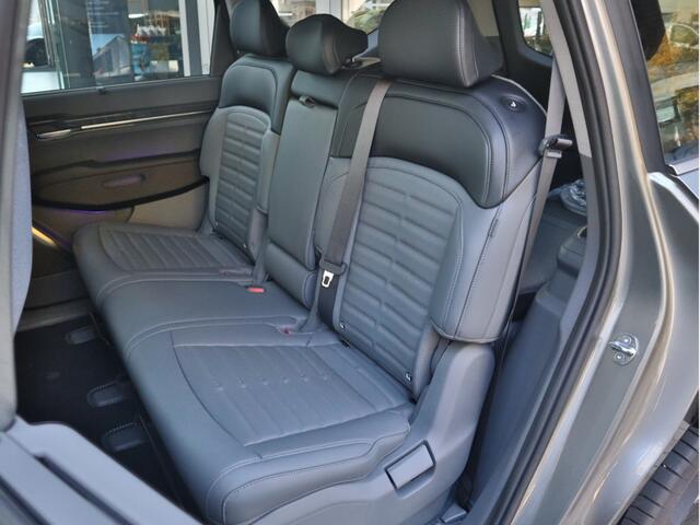 KIA EV9 Plus RWD 99.8 kWh --Snel leverbaar!-- Navi+BT+360 Cam Leder LED Adapt. Cr. Control PDC 10 jr. Garantie