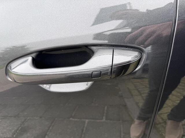 KIA Niro 1.6 GDi Hybrid DynamicLine | KM-Stand kan Oplopen | Trekhaak | Keyless Start/Entry | Navigatie | Sensoren Camera | Enz...