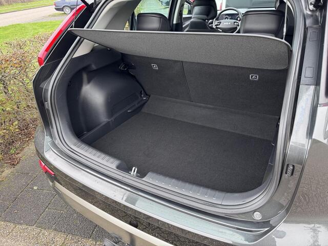 KIA Niro 1.6 GDi Hybrid DynamicLine | KM-Stand kan Oplopen | Trekhaak | Keyless Start/Entry | Navigatie | Sensoren Camera | Enz...